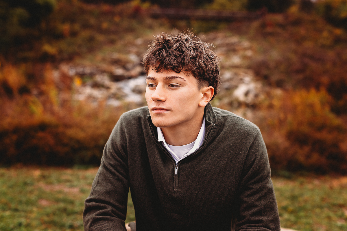 serious photo of senior picture at quarry trails park