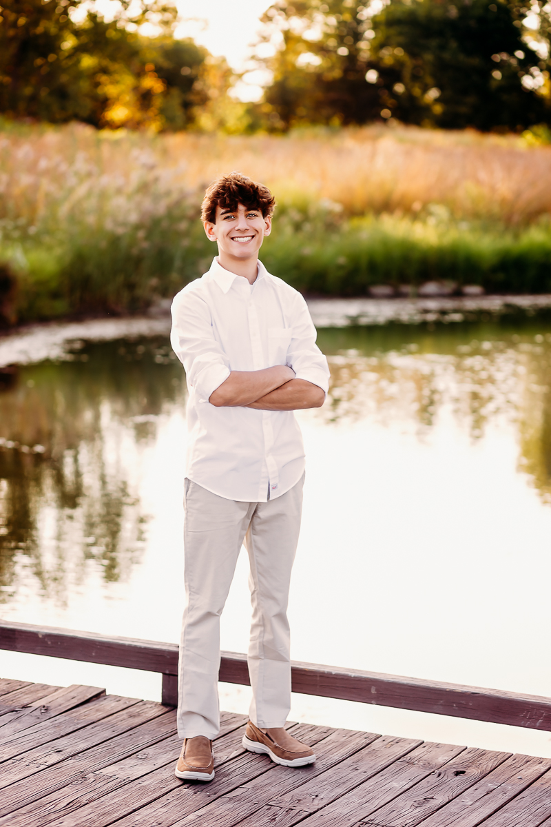 pond backdrop senior picture
